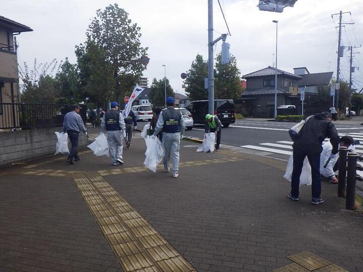 照片：等待城市实践行动的情况1