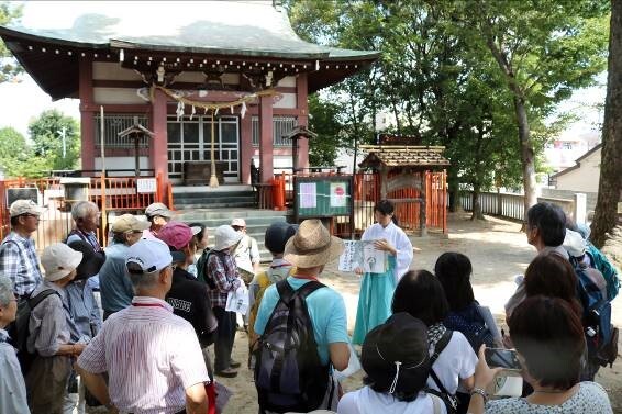 照片：青渭神社的情况