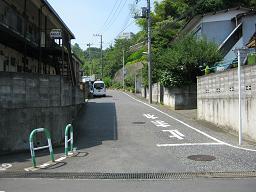 Image Road from Daimaru 入口附近