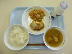 4 月 14 日学校午餐照片