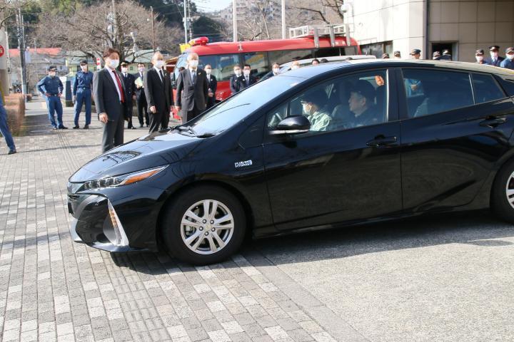 Photo: Dispatch of Water Supply Vehicle 3