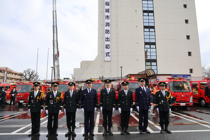 Photo: Fire Brigade Member with 10 Years of Service