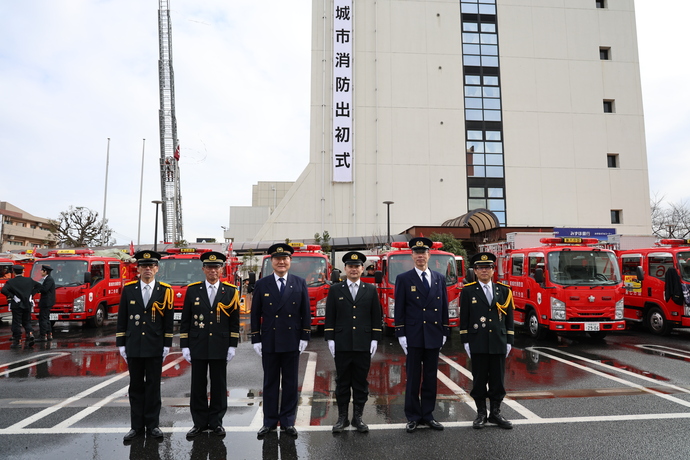 Photo: Fire Brigade Member with 8 Years of Service