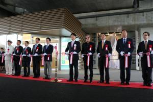 Photo: Ribbon Cutting