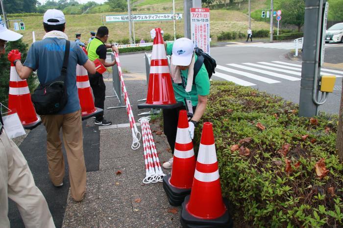 Photo: Course supporters were also active 3