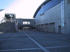 Photo: Comprehensive Gymnasium Exterior