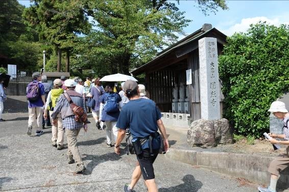 Photo: The road to Enshoji Temple