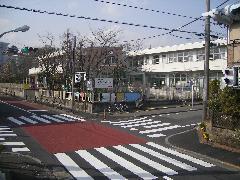 Photo: Surrounding Area of the Third Cultural Center