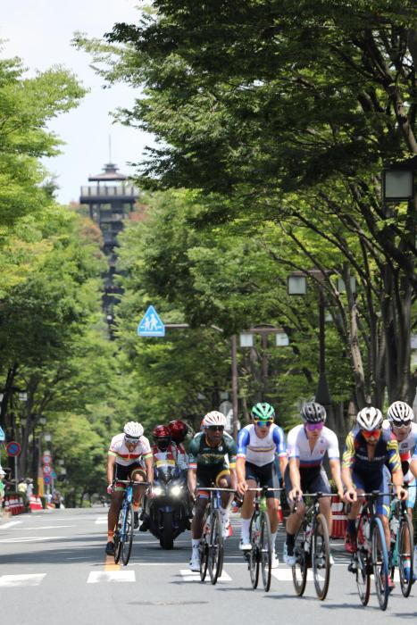 Photo: Athletes running in Koyodai