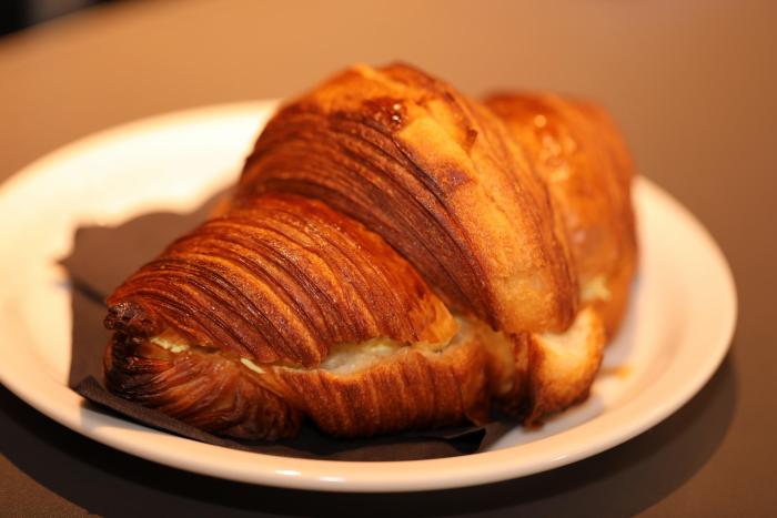 image croissant sandwich