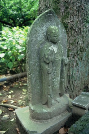 Image Jizo Bodhisattva Pagoda at Jorakuji Temple (Inagi City Designated Cultural Property)