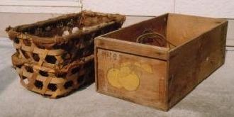 Image Shipping box and basket of pears