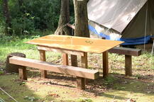 Tent site table (photo)