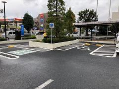 Foto: Espacio de estacionamiento para personas con discapacidad física 1