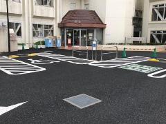 Foto: Espacio de estacionamiento para personas con discapacidad física 2