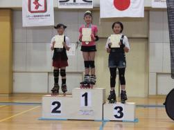 Foto: Sr. Ogiwara en el primer lugar del podio