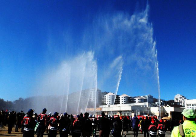 Imagen Desfile de bomberos de Año Nuevo de la ciudad de Inagi