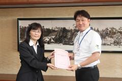 Imagen Presidente Ito (izquierda) y alcalde Takahashi (derecha)