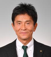 Foto: Hiroshi Jofuku, Diretor