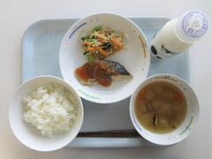 Image Almoço escolar no dia 29 de junho