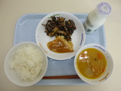 Image Almoço escolar no dia 18 de outubro
