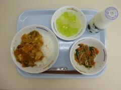 Image Almoço escolar no dia 13 de fevereiro