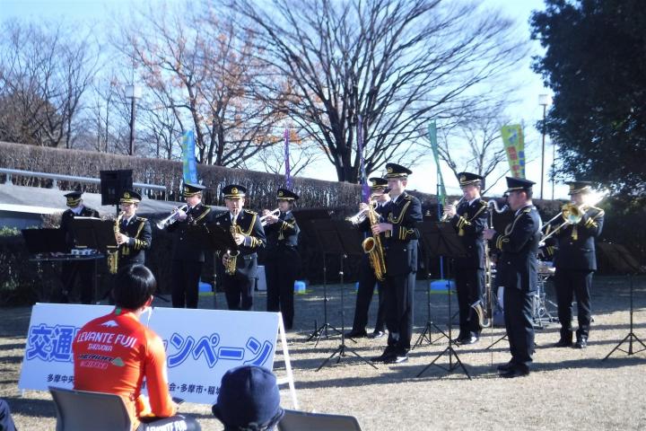 Performance de imagem da Banda da Polícia Metropolitana de Tóquio